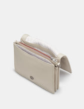 Load image into Gallery viewer, Stanton Triple Gusset Flap Over Bag
