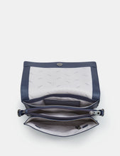 Load image into Gallery viewer, Stanton Triple Gusset Flap Over Bag