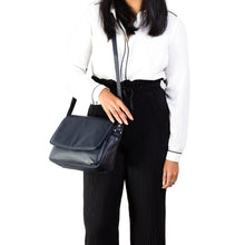 Load image into Gallery viewer, Visconti Claudia - Flapover Leather Handbag