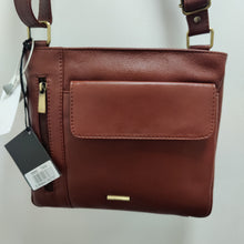 Load image into Gallery viewer, Vintage 899S Leather Shoulder Bag
