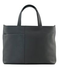 Load image into Gallery viewer, Mala Leather Kennel Crew Grab Bag
