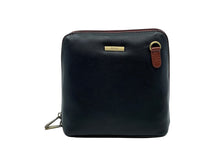 Load image into Gallery viewer, Vintage 820 Small Leather Shoulder Bag
