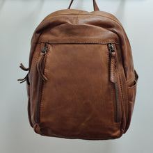 Load image into Gallery viewer, Gianni Conti 4203323 Backpack

