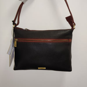Vintage 879 Leather Shoulder Bag