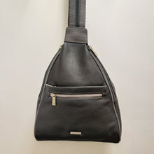 Load image into Gallery viewer, Vintage 897 Leather Backpack
