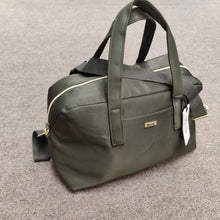 Load image into Gallery viewer, Rock HA-0054 Kensington Holdall
