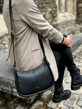 Load image into Gallery viewer, David Jones CM1764PU Shoulder Bag
