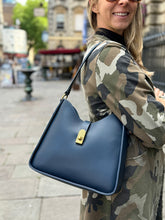 Load image into Gallery viewer, David Jones CM7174 PU Shoulder Bag
