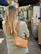 Load image into Gallery viewer, David Jones CM7215 PU Shoulder Bag
