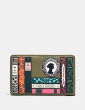 Load image into Gallery viewer, Y1089 Olive Jane Austen Purse
