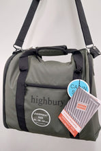Load image into Gallery viewer, Highbury Suiter  Flight Bag
