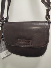 Load image into Gallery viewer, Rowallan Dupre Leather Bag
