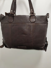 Load image into Gallery viewer, Rowallan Batisse Leather Shoulder Bag
