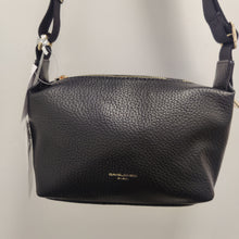Load image into Gallery viewer, David Jones CM7215 PU Shoulder Bag
