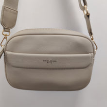 Load image into Gallery viewer, David Jones CM7397 Handbag
