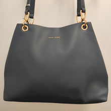 Load image into Gallery viewer, David Jones CM7722 PU Handbag
