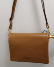 Load image into Gallery viewer, Gianni Conti 6503895 Leather Handbag
