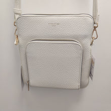Load image into Gallery viewer, David Jones DJ102 PU Handbag
