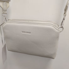 Load image into Gallery viewer, David Jones CM6905H PU Handbag
