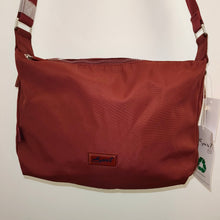 Load image into Gallery viewer, Spirit Eco Oldbury Bag - Oxblood

