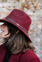 Load image into Gallery viewer, Barbour Tack Fedora
