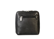Load image into Gallery viewer, Vintage 820 Small Leather Shoulder Bag
