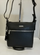 Load image into Gallery viewer, Vintage 898 Leather Shoulder Bag
