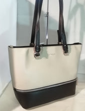 Load image into Gallery viewer, David Jones 6402-3 PU Handbag
