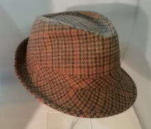 Load image into Gallery viewer, Windsor Wool Trilby
