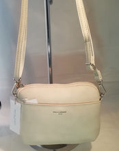 Load image into Gallery viewer, David Jones CM5432 PU Handbag
