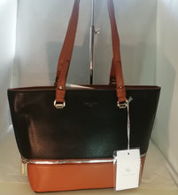 Load image into Gallery viewer, David Jones 6402-3 PU Handbag
