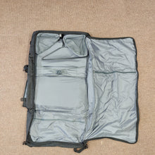 Load image into Gallery viewer, Deluxe Carry-on Garment Carrier
