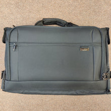 Load image into Gallery viewer, Deluxe Carry-on Garment Carrier
