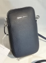 Load image into Gallery viewer, David Jones 6937-1 PU Handbag
