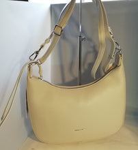 Load image into Gallery viewer, David Jones 6901-2 PU Handbag
