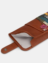 Load image into Gallery viewer, Yoshi Shakespeare Glasses Case
