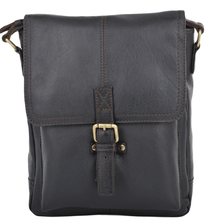 Load image into Gallery viewer, Ashwood Westminster iPad Benjamin Messenger
