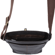 Load image into Gallery viewer, Ashwood Westminster Murphy Small Flight Bag
