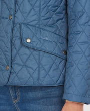 Load image into Gallery viewer, Barbour Flyweight Cavalry Jacket
